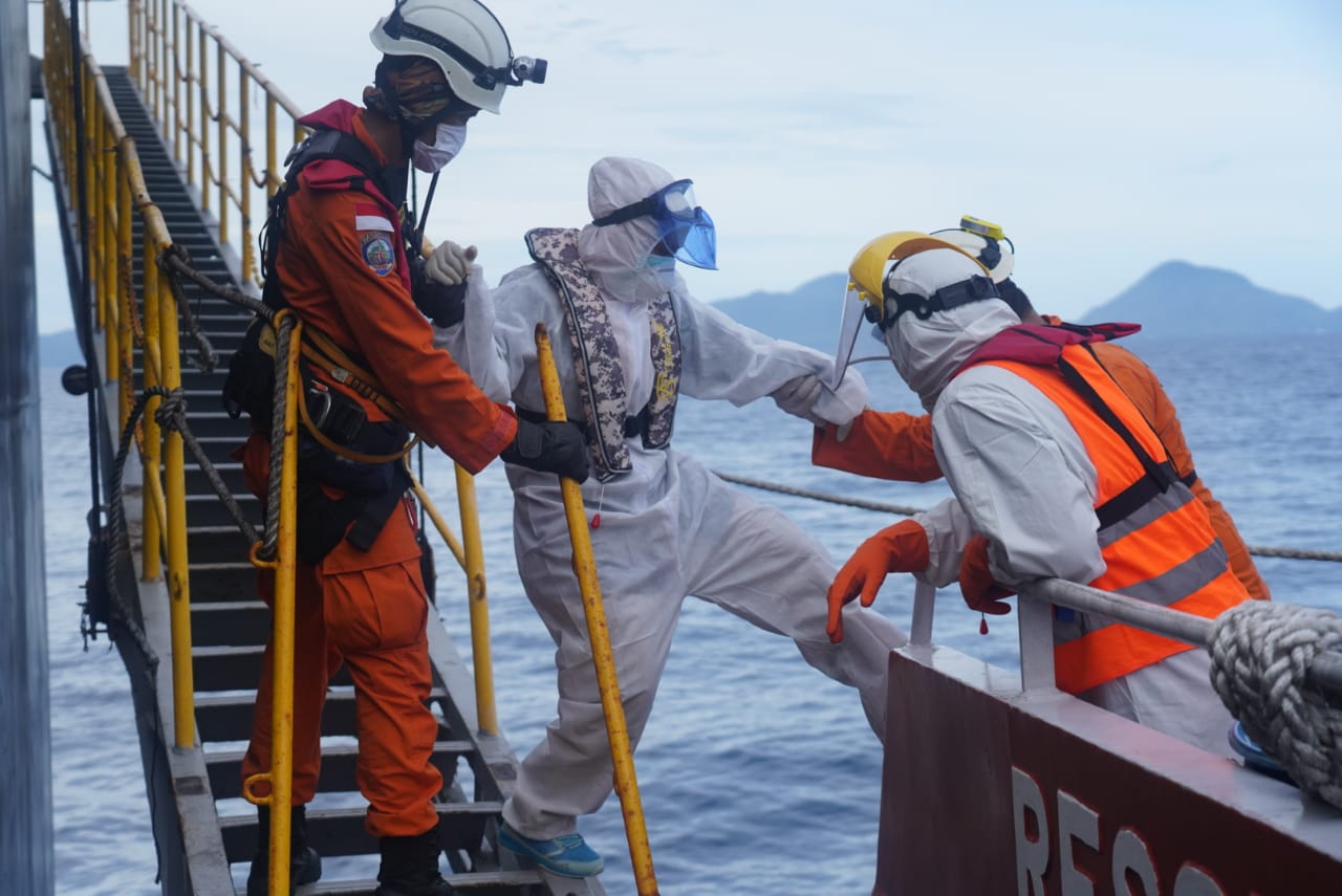 Sempat Dievakuasi Medis oleh SAR, Ternyata WNA Filipina Positif Corona